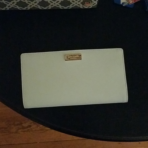kate spade Handbags - Kate Spade Wallet